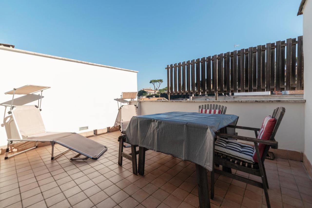 Bright With Views Of San Pietro * Rom